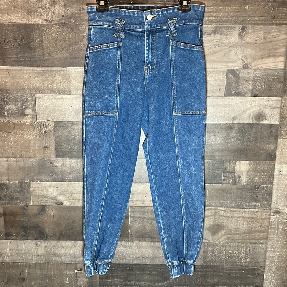 Forever 21 Balloon Blue Jeans